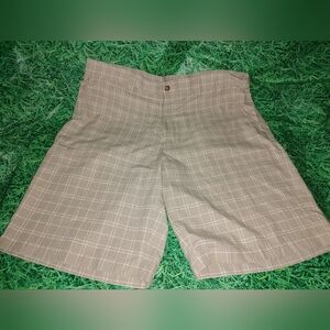Pro Tour Golf Men's Shorts 36 Waist Polyester Tan White Plaid Pre-owned Sports